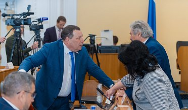 Депутаты приняли в первом чтении бюджет Оренбуржья